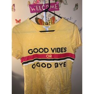 FORVER21 T-SHIRT 🌟